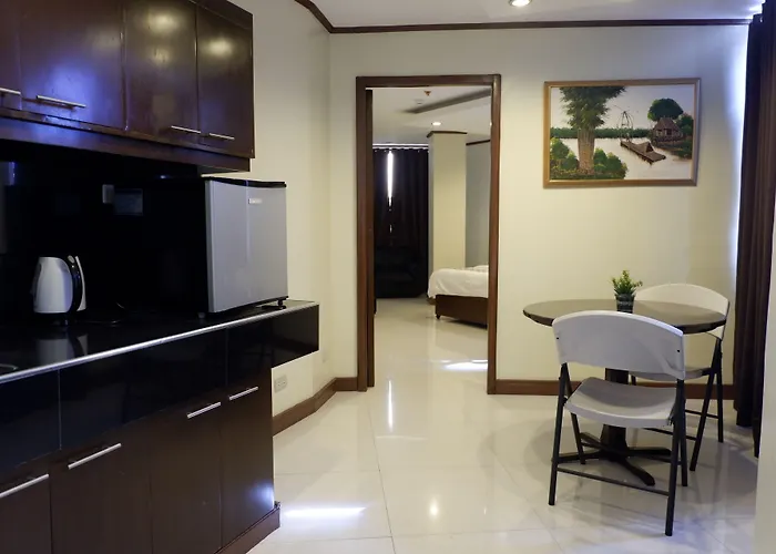 Hotel Mannra *